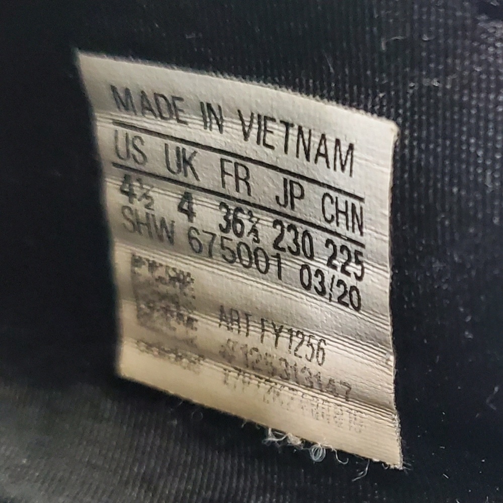 ADIDAS NMD R1 V2 GS Rio De Janeiro - Picture 10 of 13